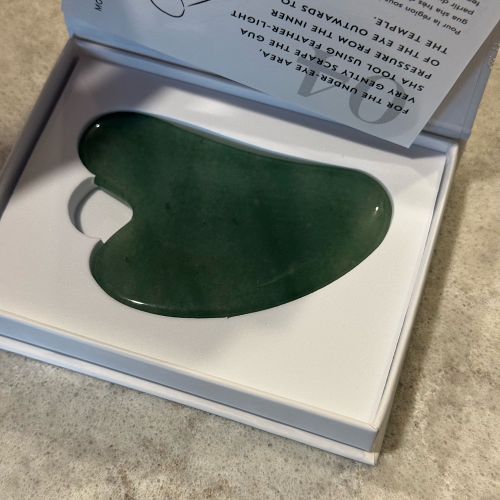 Mount Lai Gua Sha Facial Tool